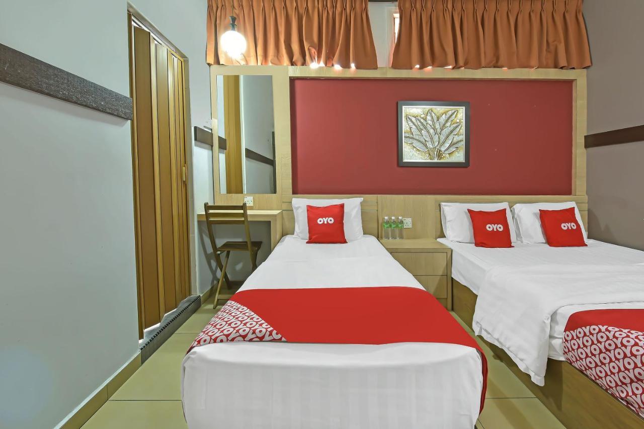 Capital O 90754 Gopeng Inn Ipoh Esterno foto
